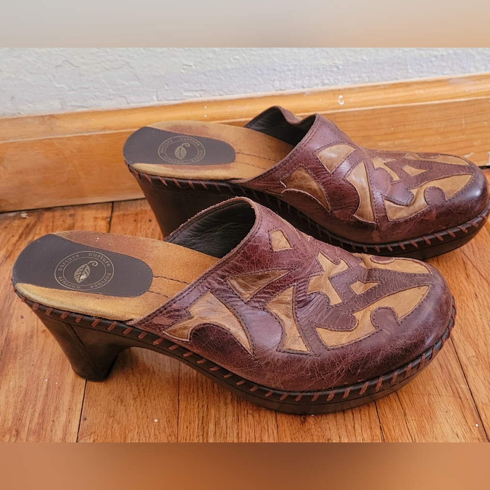 Nurture by Lamaze 2 tone genuine leather